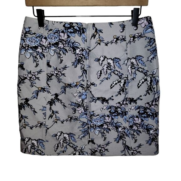 Loft Ann Taylor jaquard floral mini skirt size 4 - Picture 3 of 7